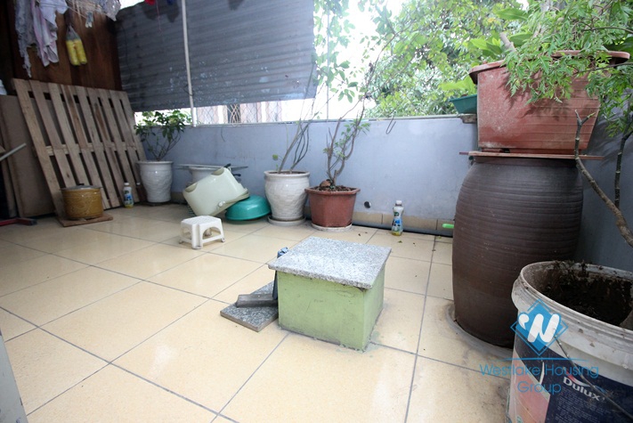 A house for rent near Hoang hoa tham, Thuy khue area